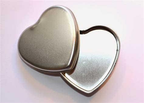 metal box with hearts|Metal Heart Box .